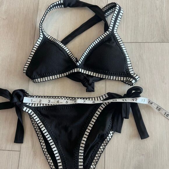 Platinum Inspired Women's Black Triangle Bikini Top and bottom size M - Picture 2 of 7